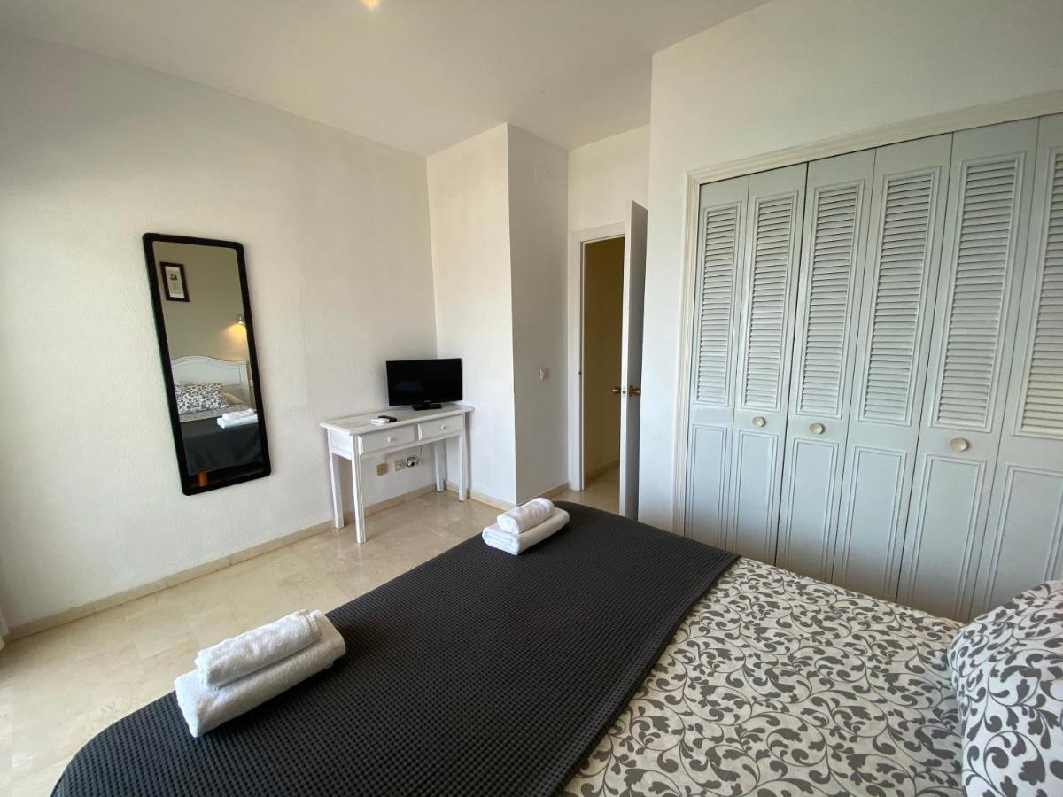 Apartamentos Turisticos Castillo Del Vigia Torremolinos Zewnętrze zdjęcie